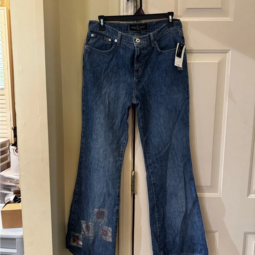 XOXO‎ Dark Blue Denim split leg Jeans with Red Accents crystals 9/10